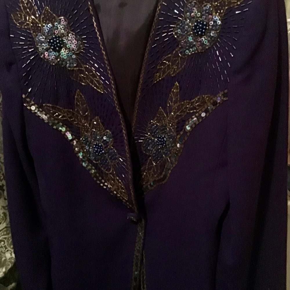 Beau Monde 2pc Sequin Suit Size 6